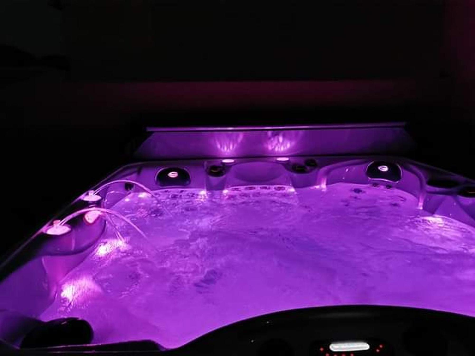 Villa Elegante A Carcassonne Avec Jardin Et Jacuzzi Exterior photo